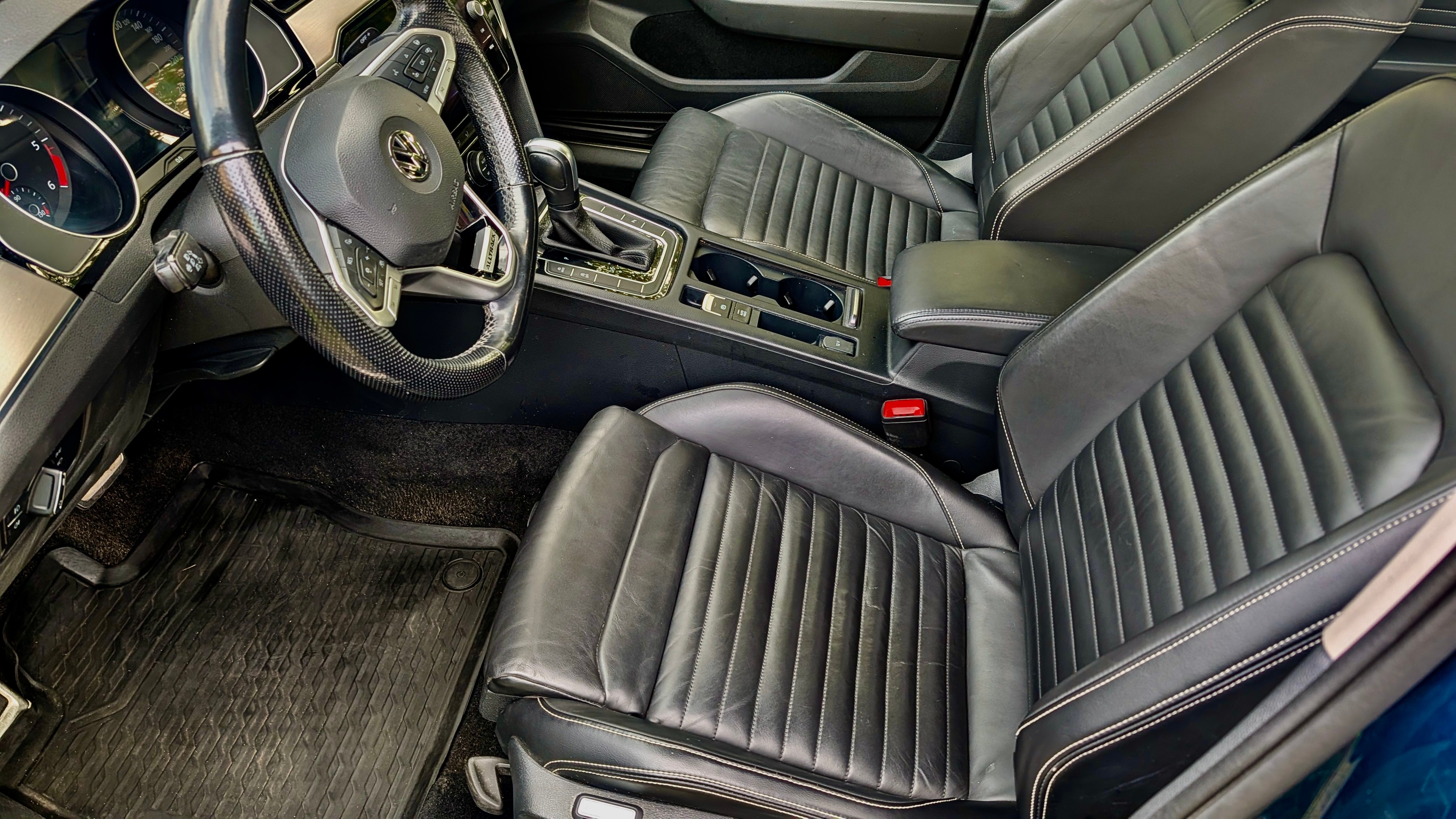 Volkswagen Passat 2020, bild 5/10