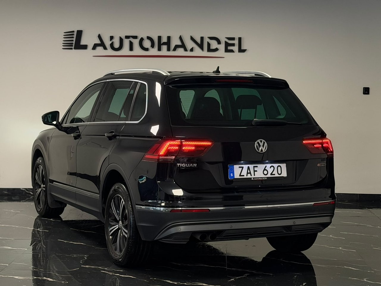 Volkswagen Tiguan 2018, bild 4/10