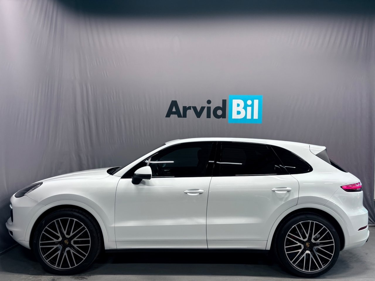 Porsche Cayenne TipTronic S PANO B-KAM 2018, bild 4/10