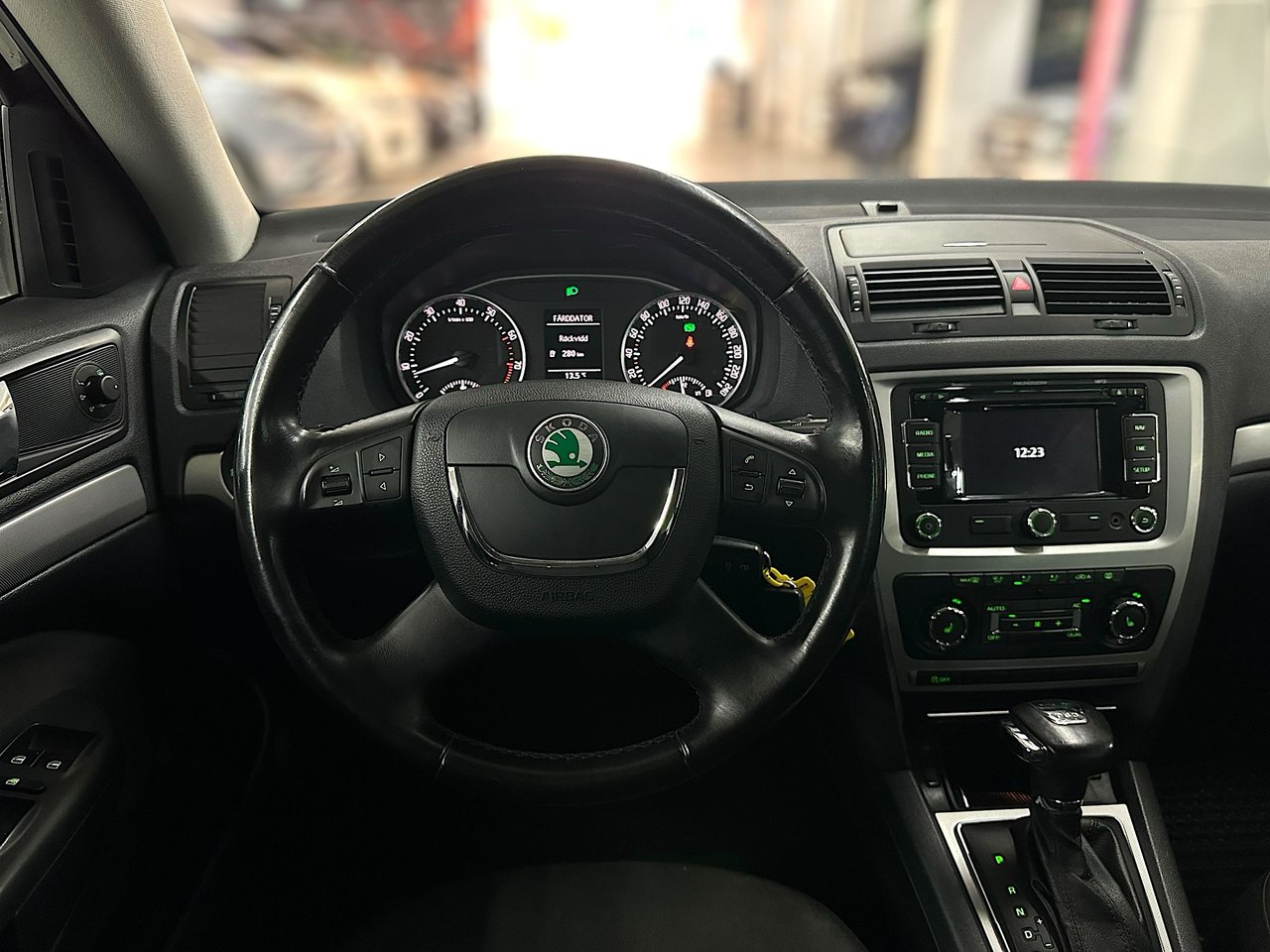 Skoda Octavia 2013, bild 6/9