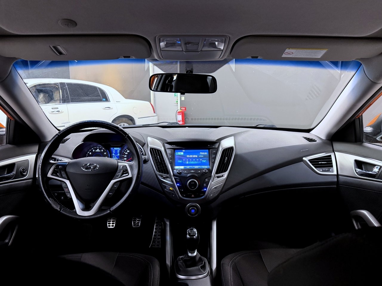 Hyundai Veloster 2012, bild 6/10
