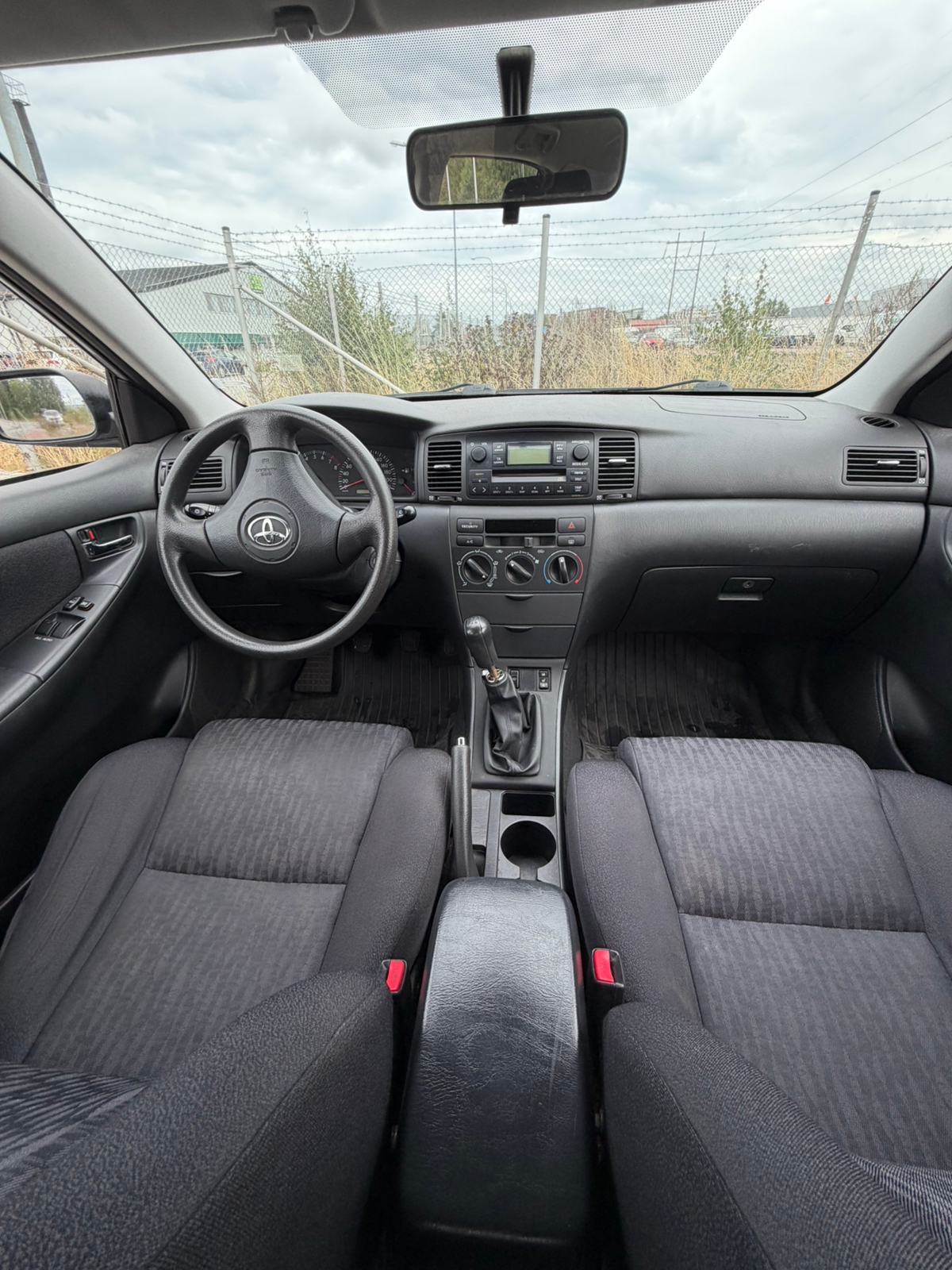 Toyota Corolla 2003, bild 6/6