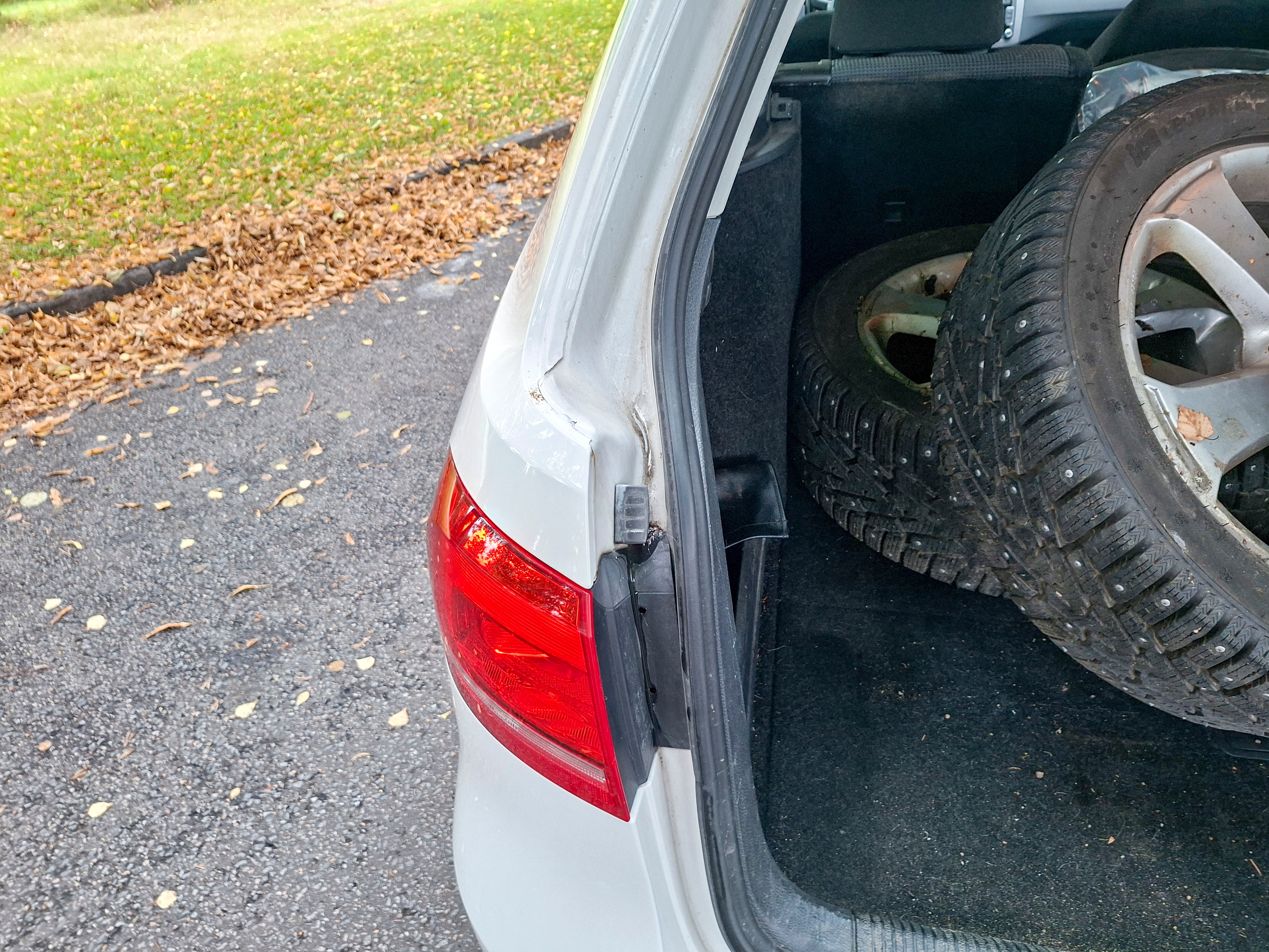 Volkswagen Passat 2011, bild 4/10