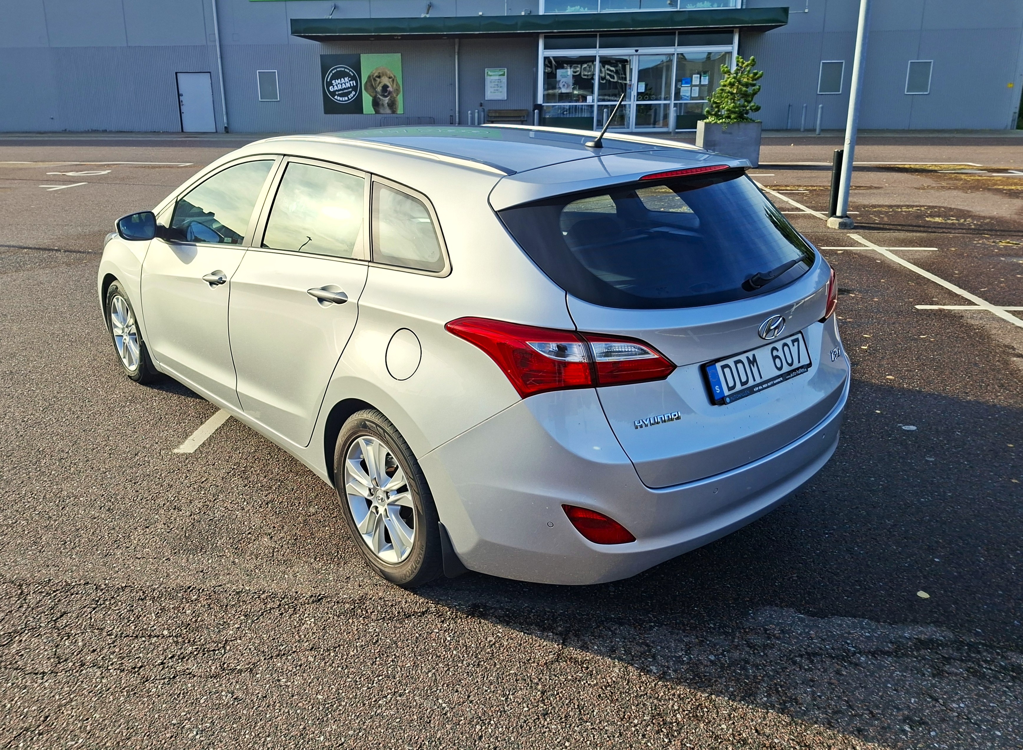 Hyundai i30 Kombi 1.6 GDI Automatisk 2014, bild 6/10