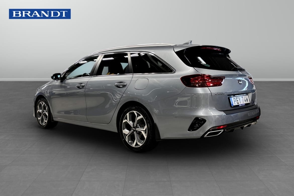 Kia Ceed Sportswagon PHEV DCT 141hk 2021, photo 2/9