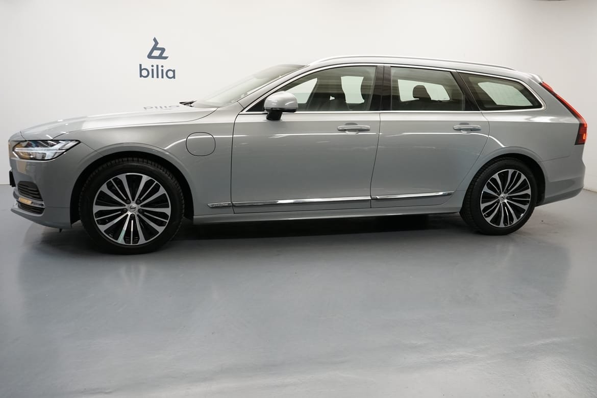Volvo V90 2024, photo 2/10