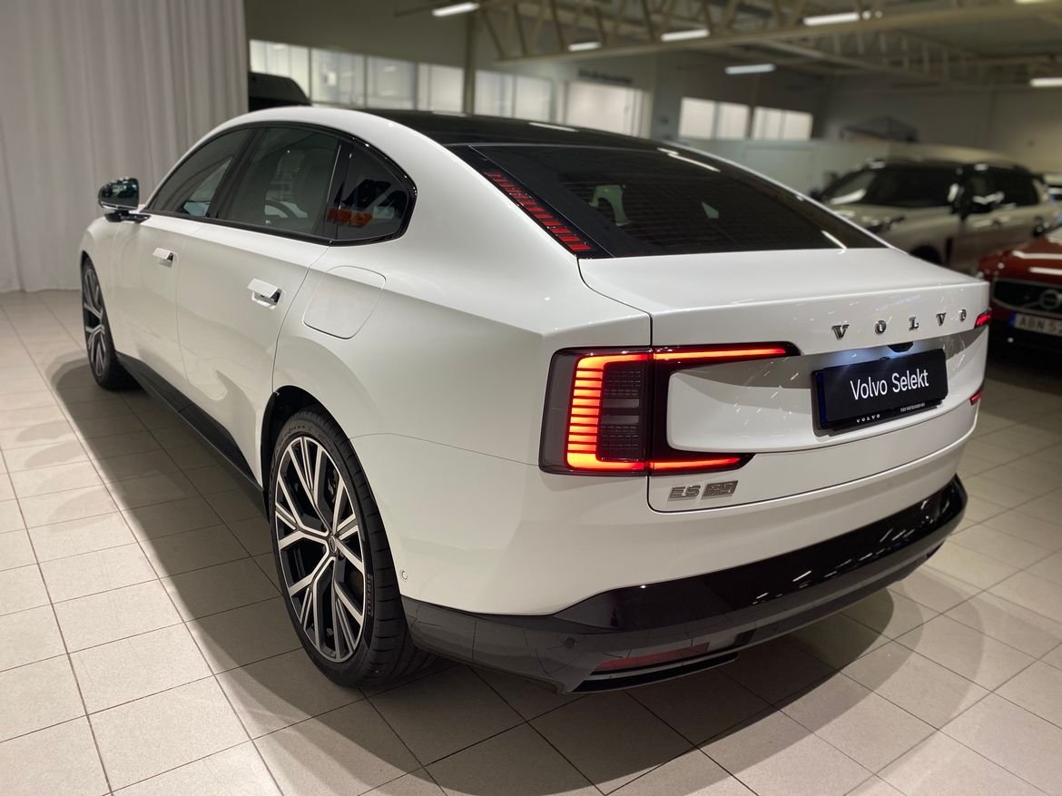 Volvo ES90 2026, kuva 6/10