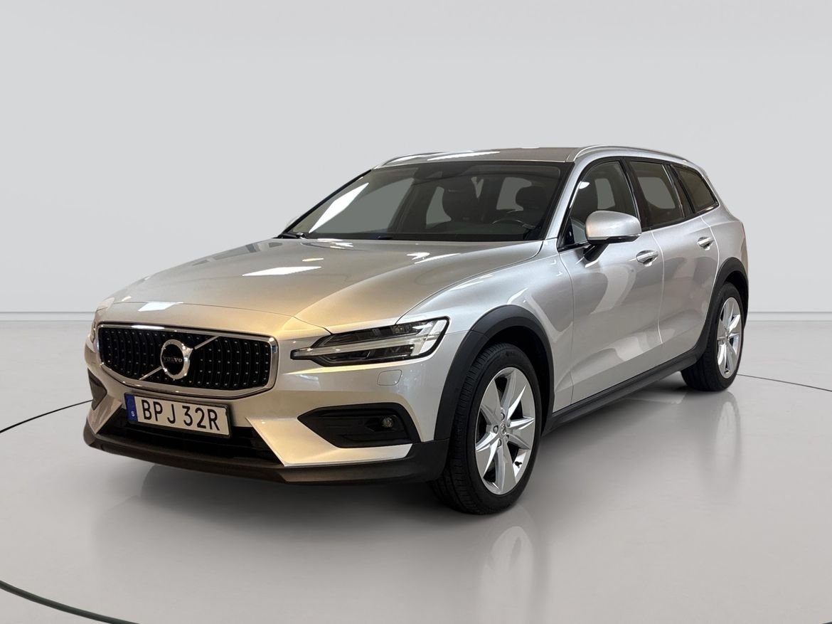 Volvo V60 Cross Country D4