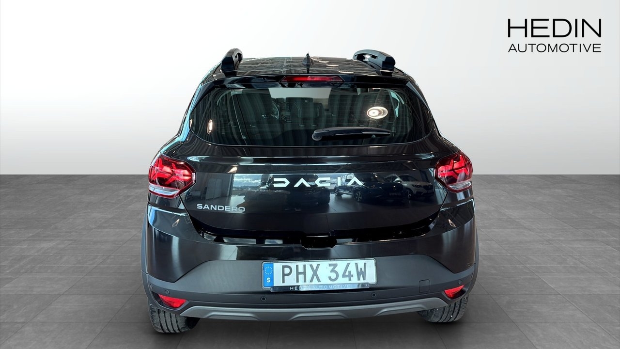Dacia Sandero Stepway 2023, bild 7/9