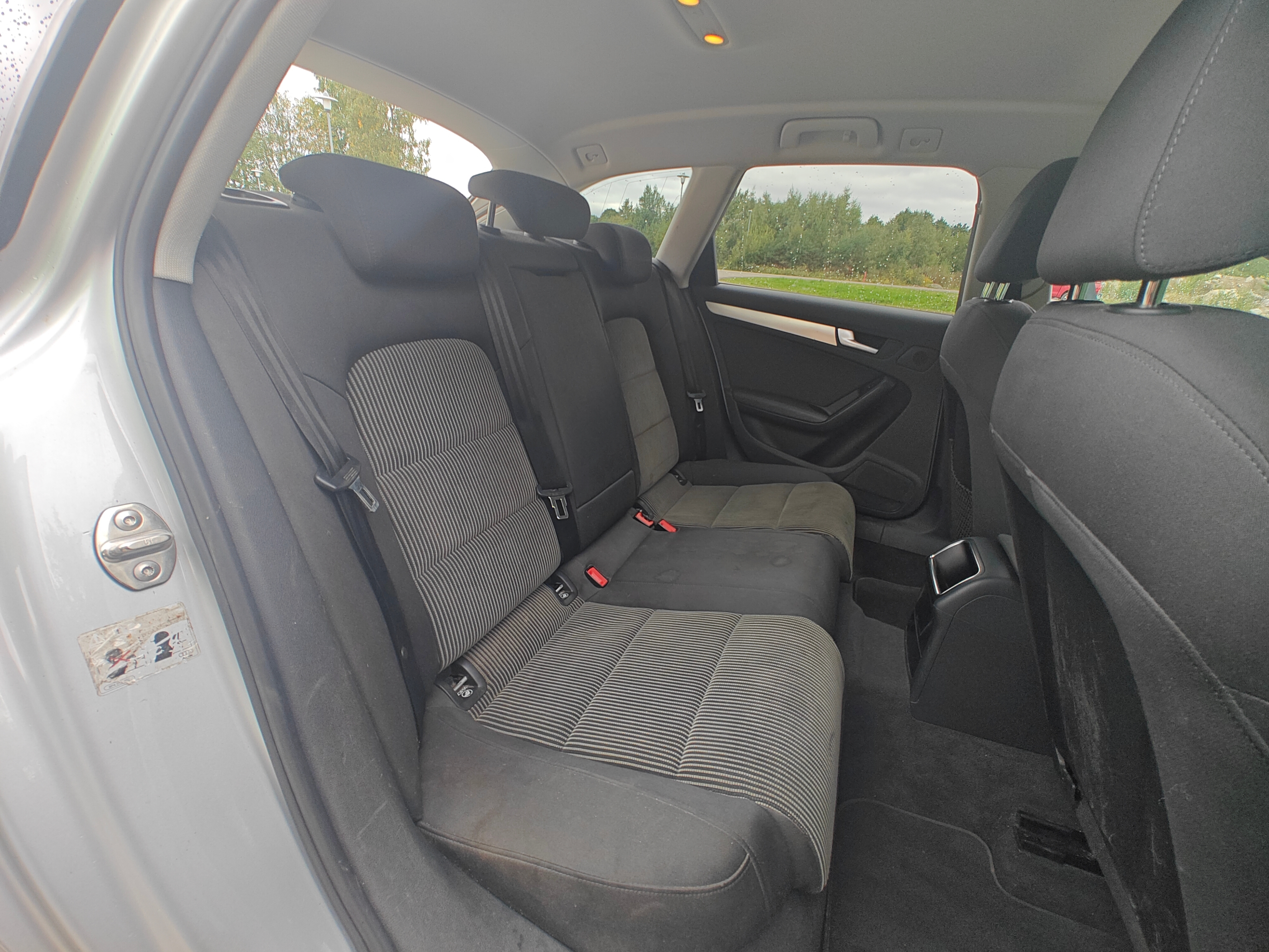 Audi A4 Avant 2.0 TFSI Manuell 2009, bild 6/9