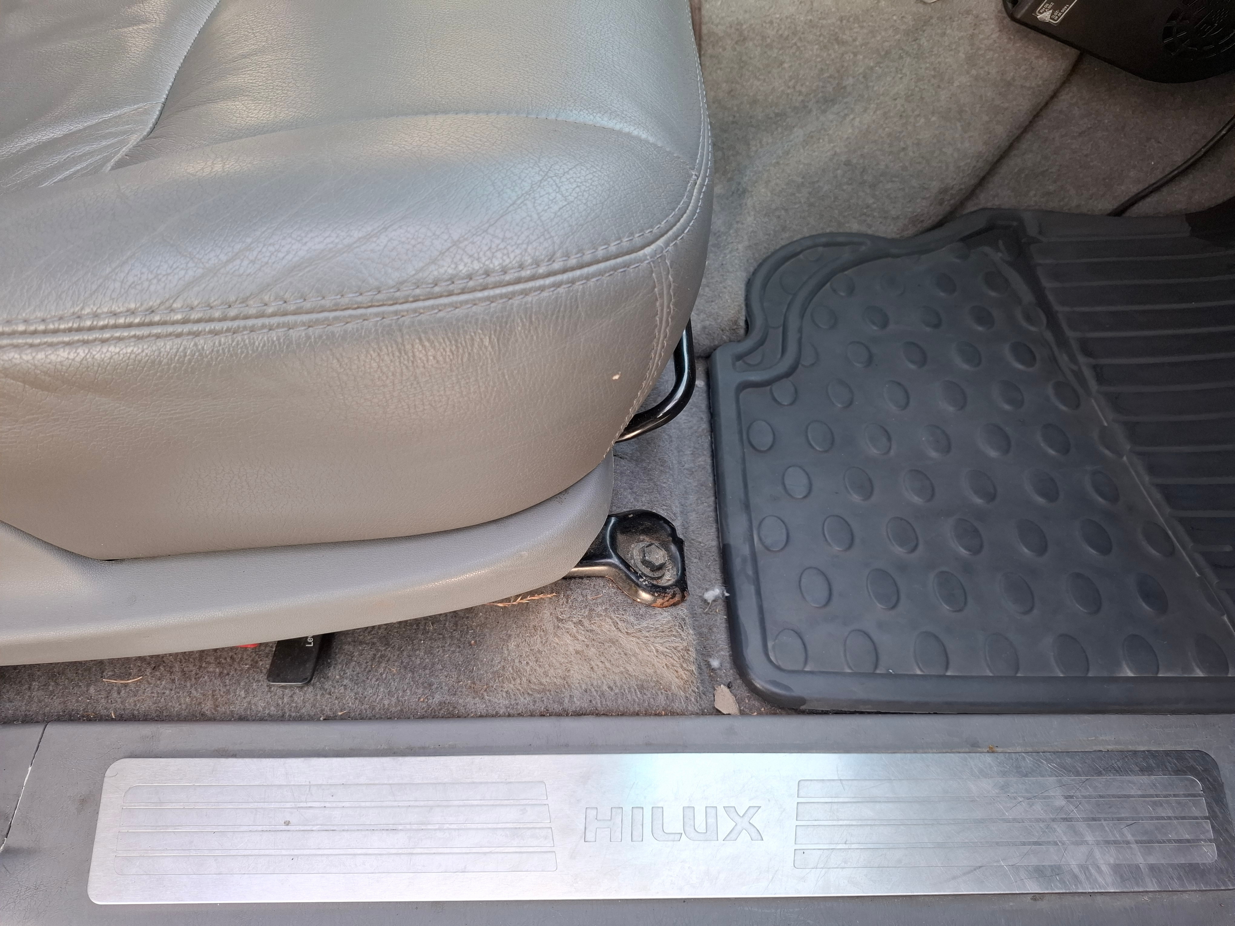 Toyota HiLux Dubbelhytt 2.5 4x4 Manuell 2007, kuva 6/10