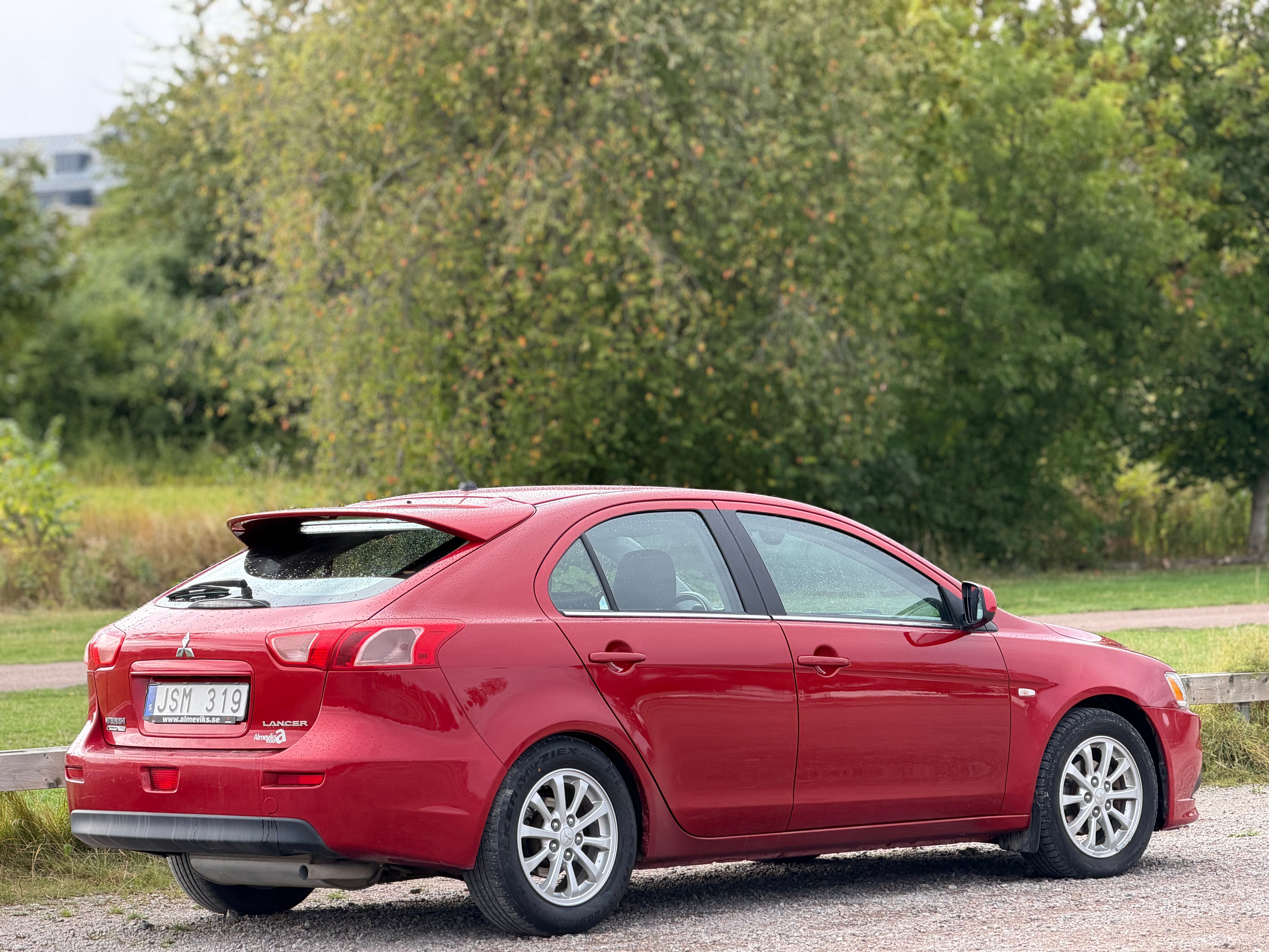 Mitsubishi Lancer