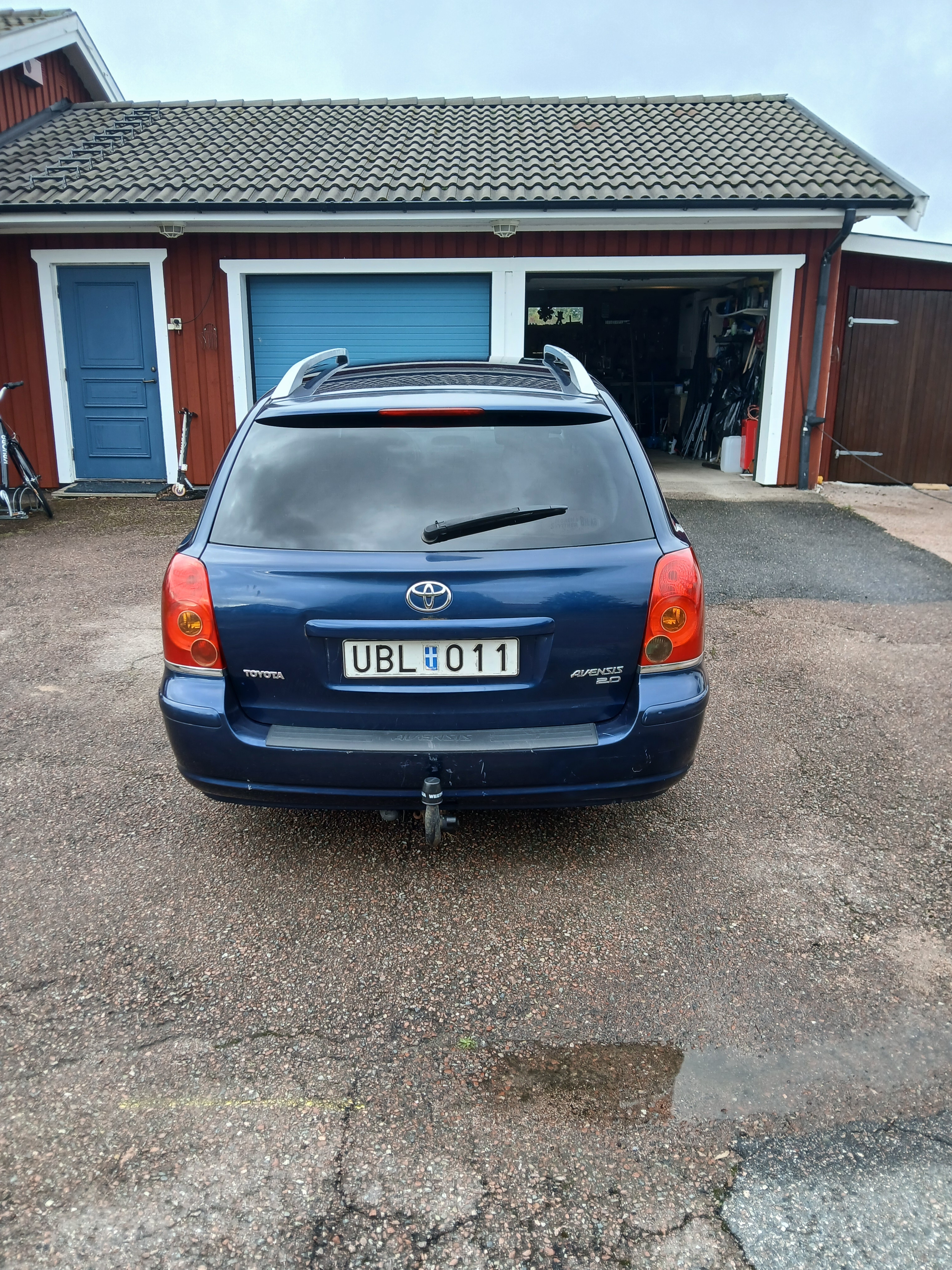 Toyota Avensis 2003, bild 3/10