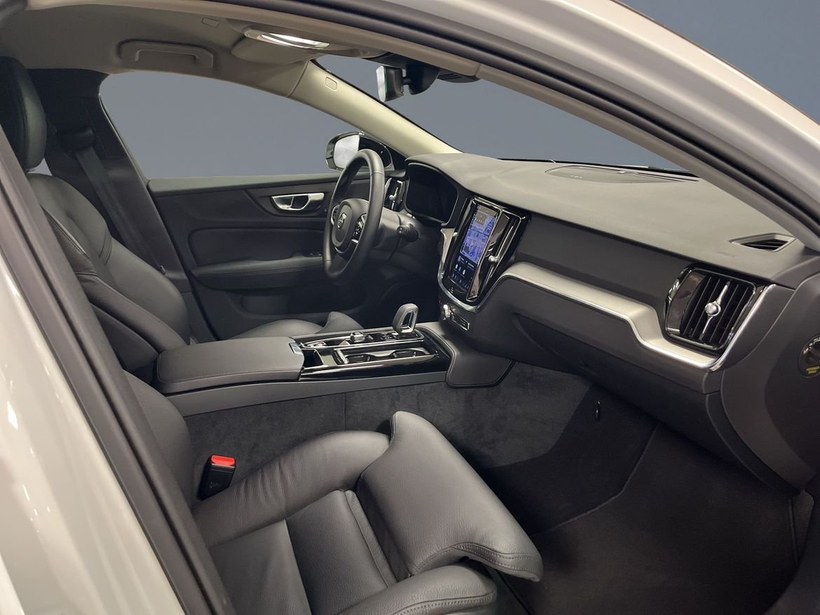 Volvo V60 2026, bild 7/10