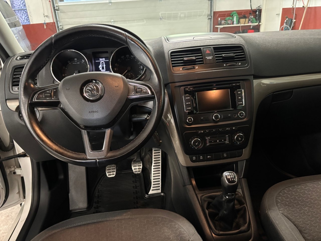 Skoda Yeti 2014, kuva 7/7