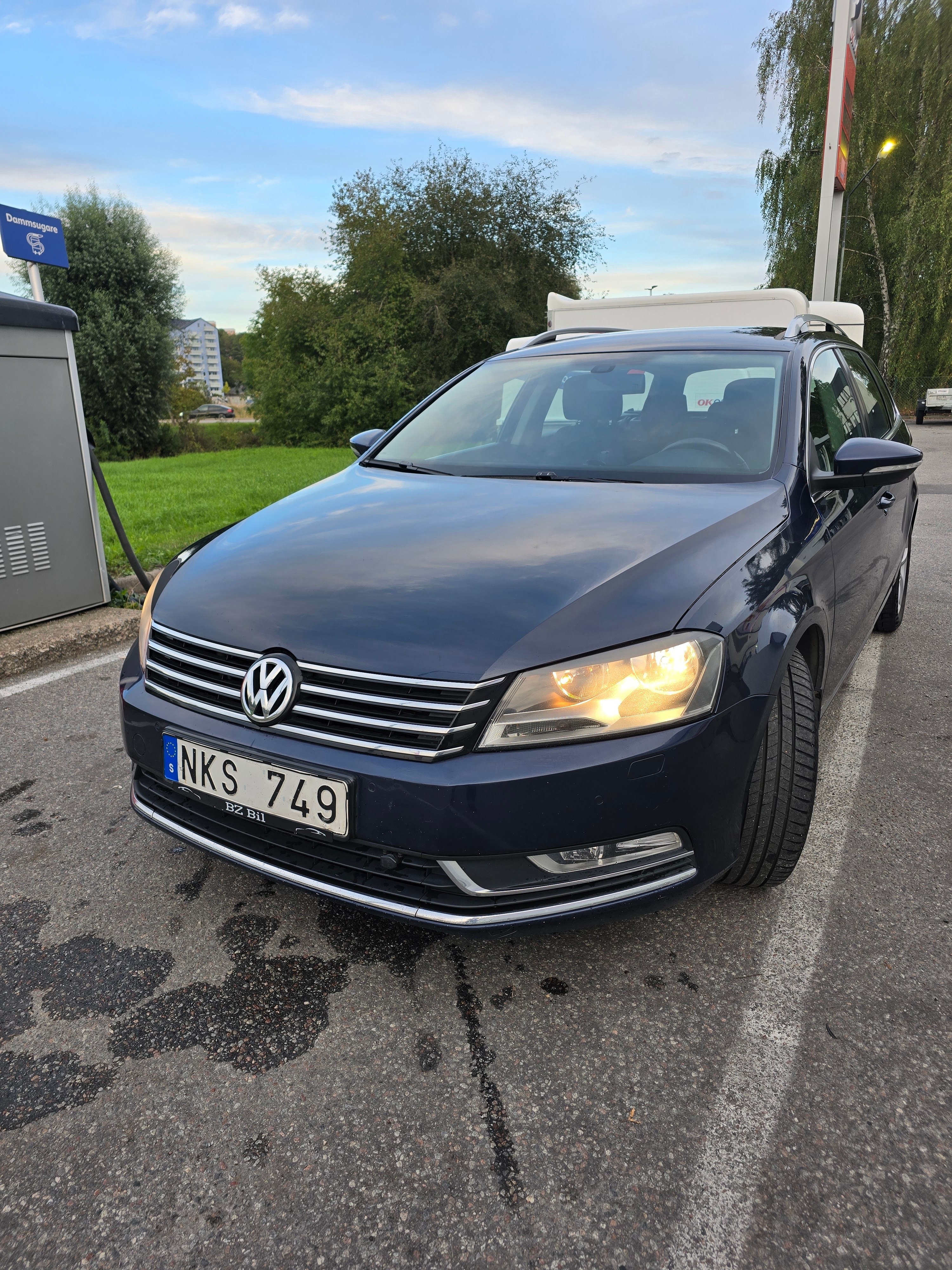 Volkswagen Passat 2012, bild 6/10