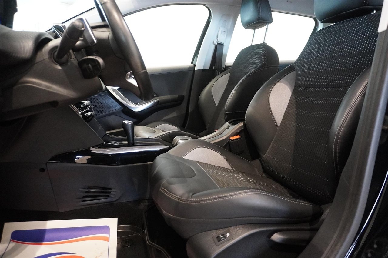Peugeot 2008 1.2 PureTech 82 Etg5 Allure 2016, kuva 5/10