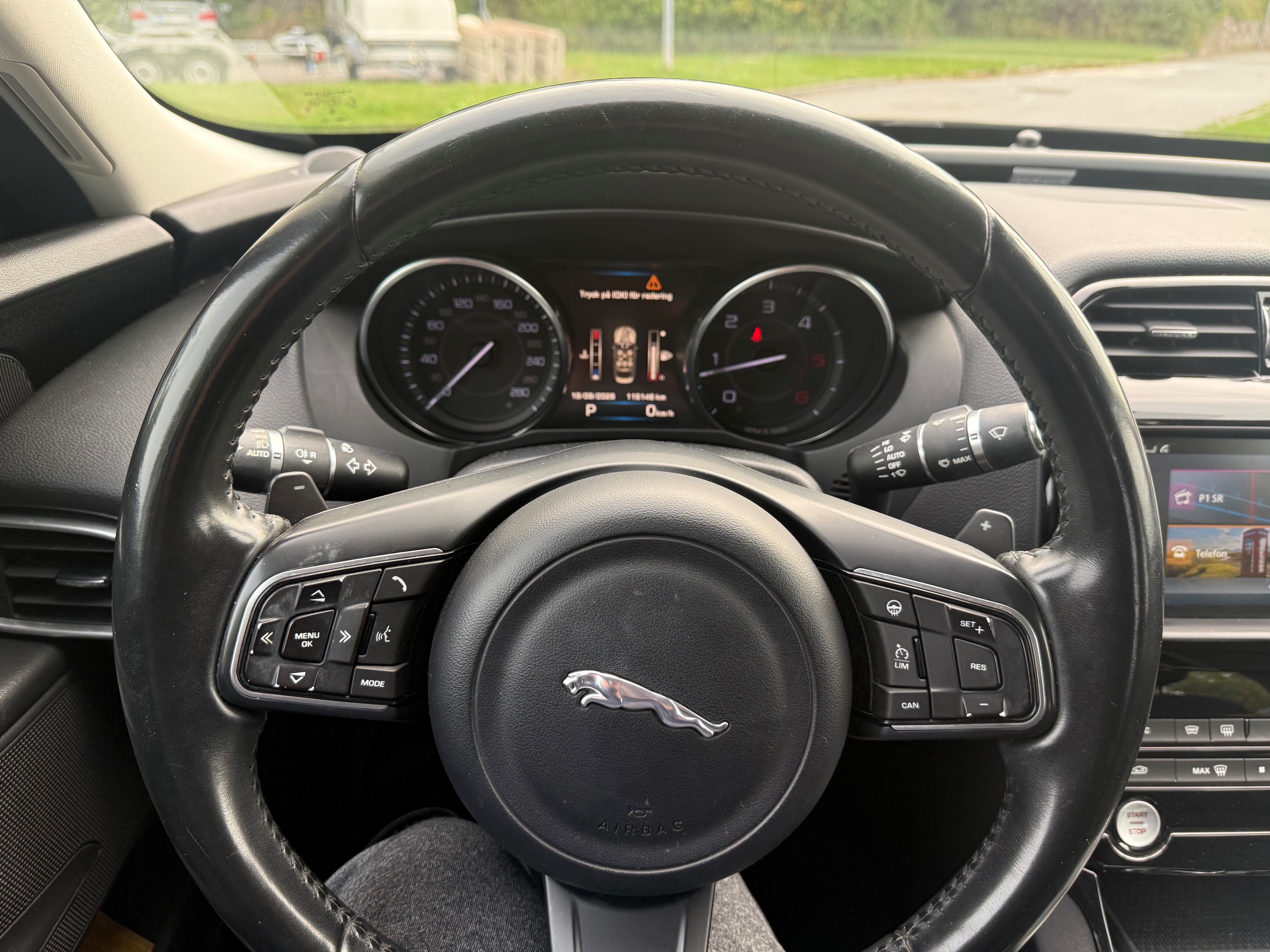 Jaguar XE E-Performance Automatisk 2016, bild 5/10