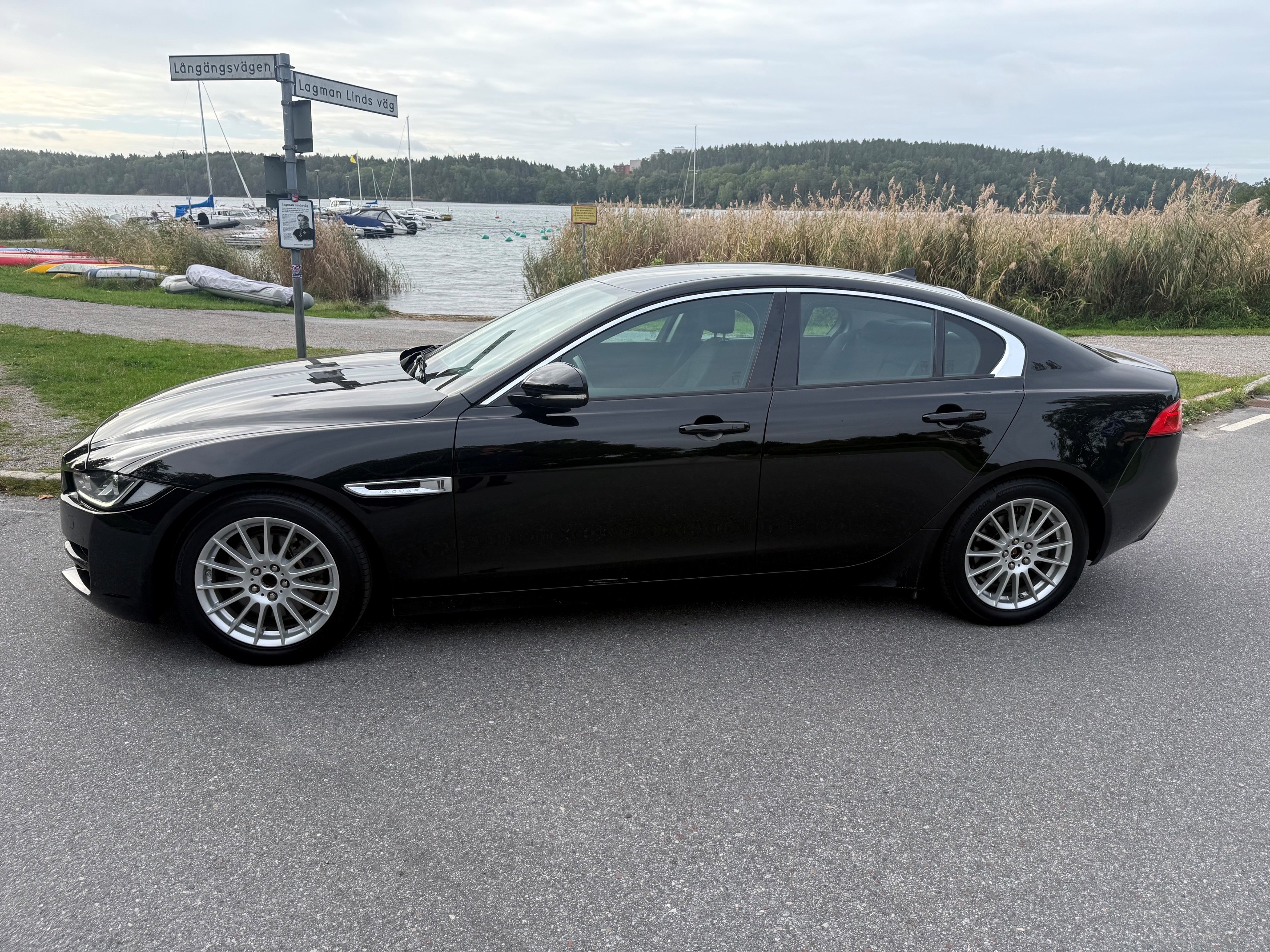 Jaguar XE E-Performance Automatisk 2016, bild 2/10