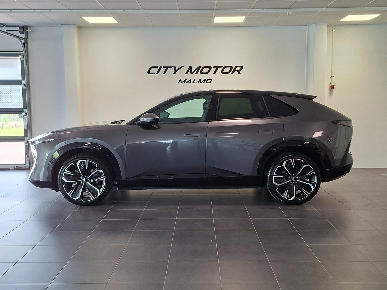 Mazda CX-6e 78 kWh Takumi 2026, kuva 2/10