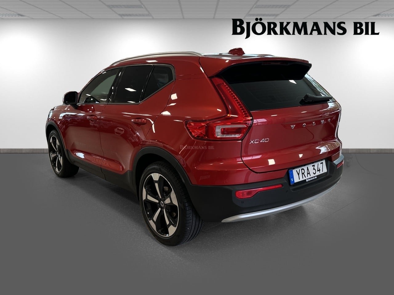 Volvo XC40 T3 MANUELL MOMENTUM 2019, bild 6/10