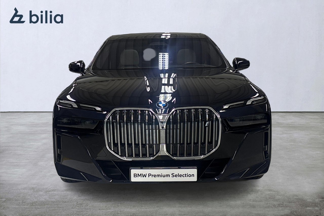 BMW i7 xDrive 60 M-Sport 2024, kuva 5/10