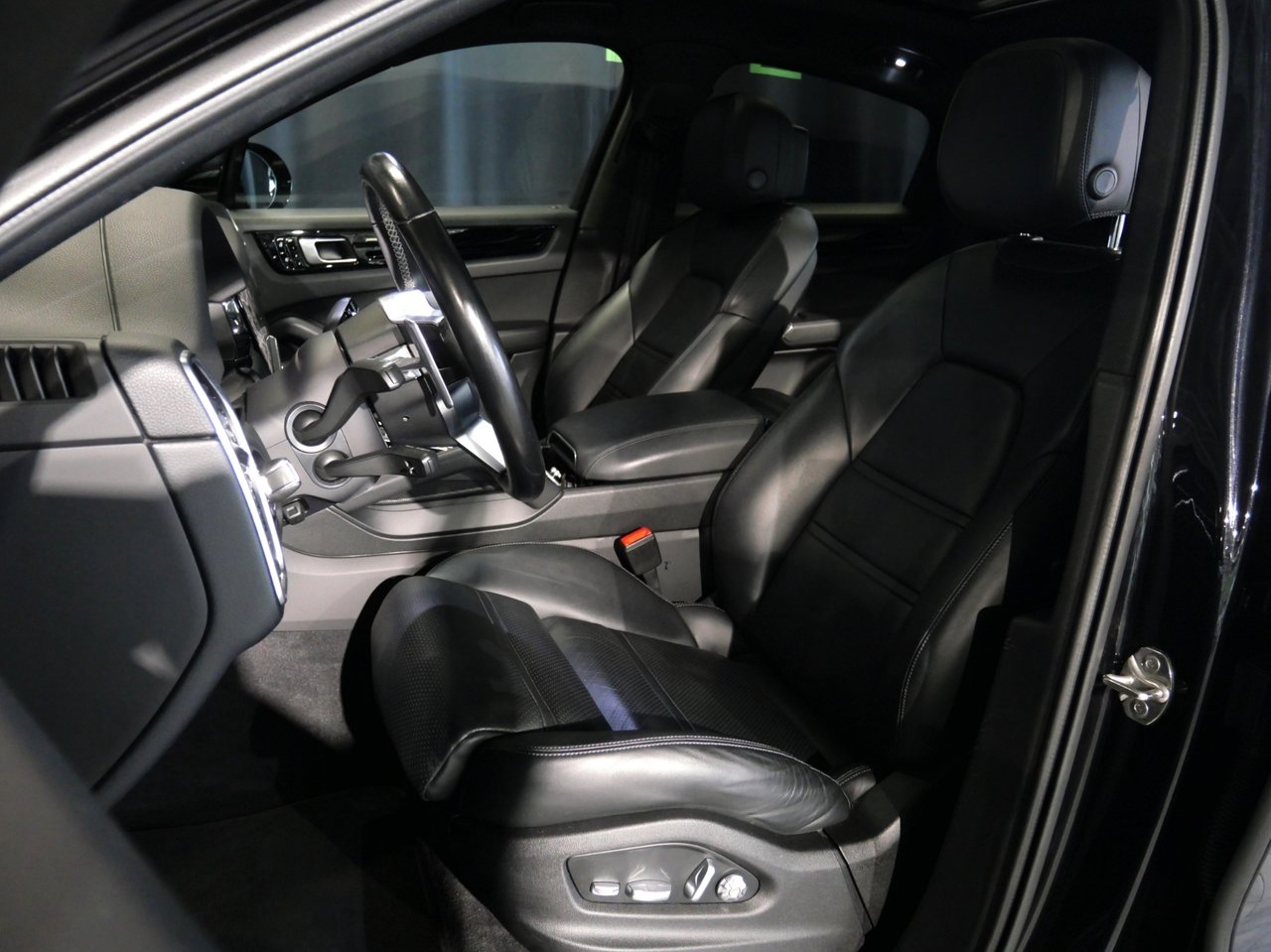 Porsche Cayenne E-Hybrid Coupé 462hk 2021, bild 7/10