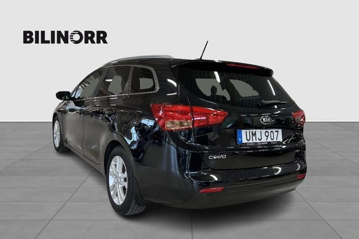 Kia Ceed CEED_ SW Automat 2015, bild 2/10