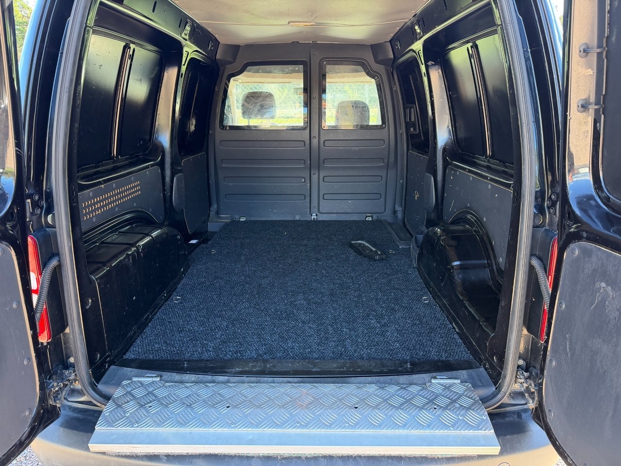 Volkswagen Caddy Maxi 2011, bild 8/8