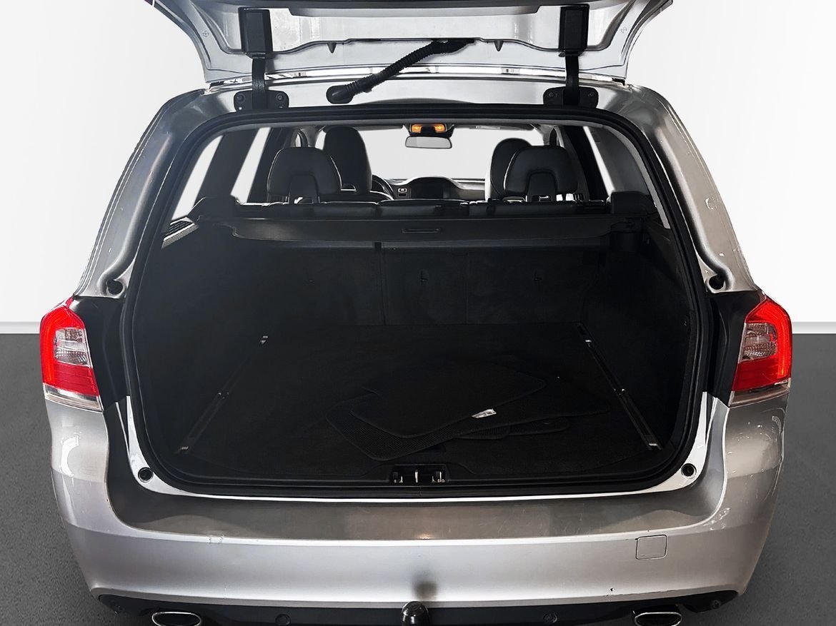 Volvo V70 D4 2015, photo 6/10