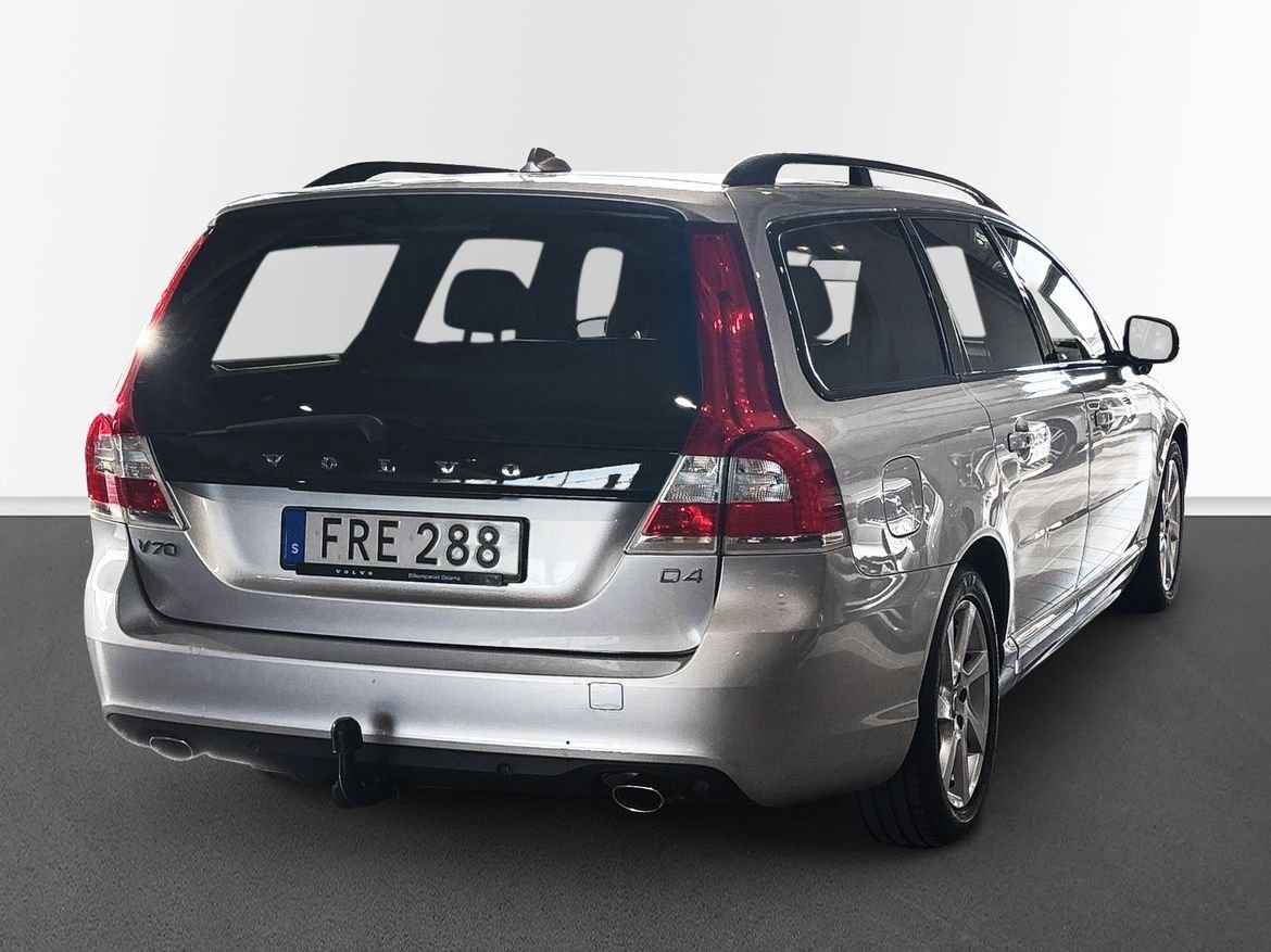 Volvo V70 D4 2015, photo 4/10