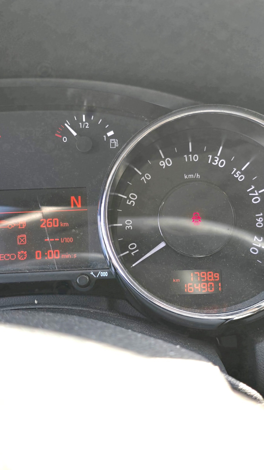 Peugeot 5008 1.6 HDi FAP EGS 2012, kuva 4/4