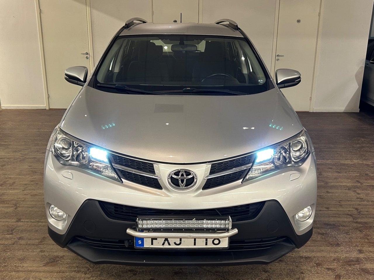 Toyota RAV4 2.0 D-4D AWD Life 2015, bild 5/10