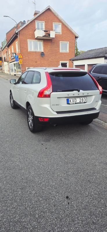 Volvo XC60 D3 Geartronic 2011, bild 4/5