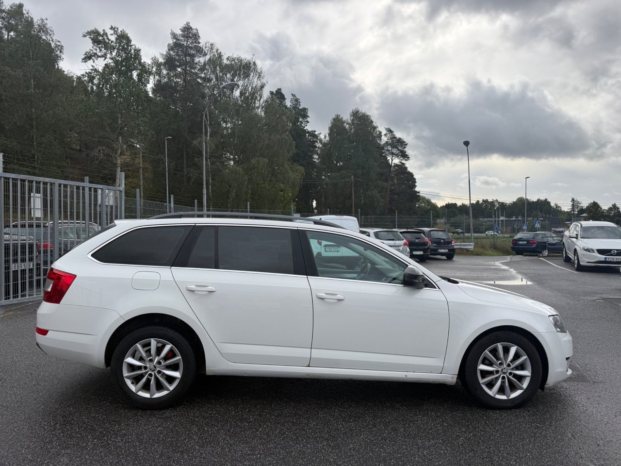 Skoda Octavia 2015, bild 3/10