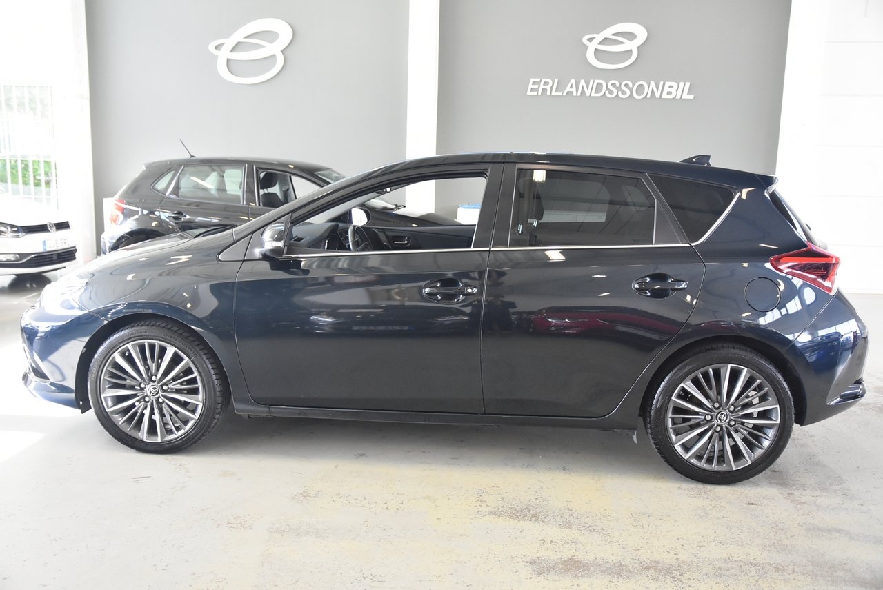 Toyota Auris 2015, bild 5/10