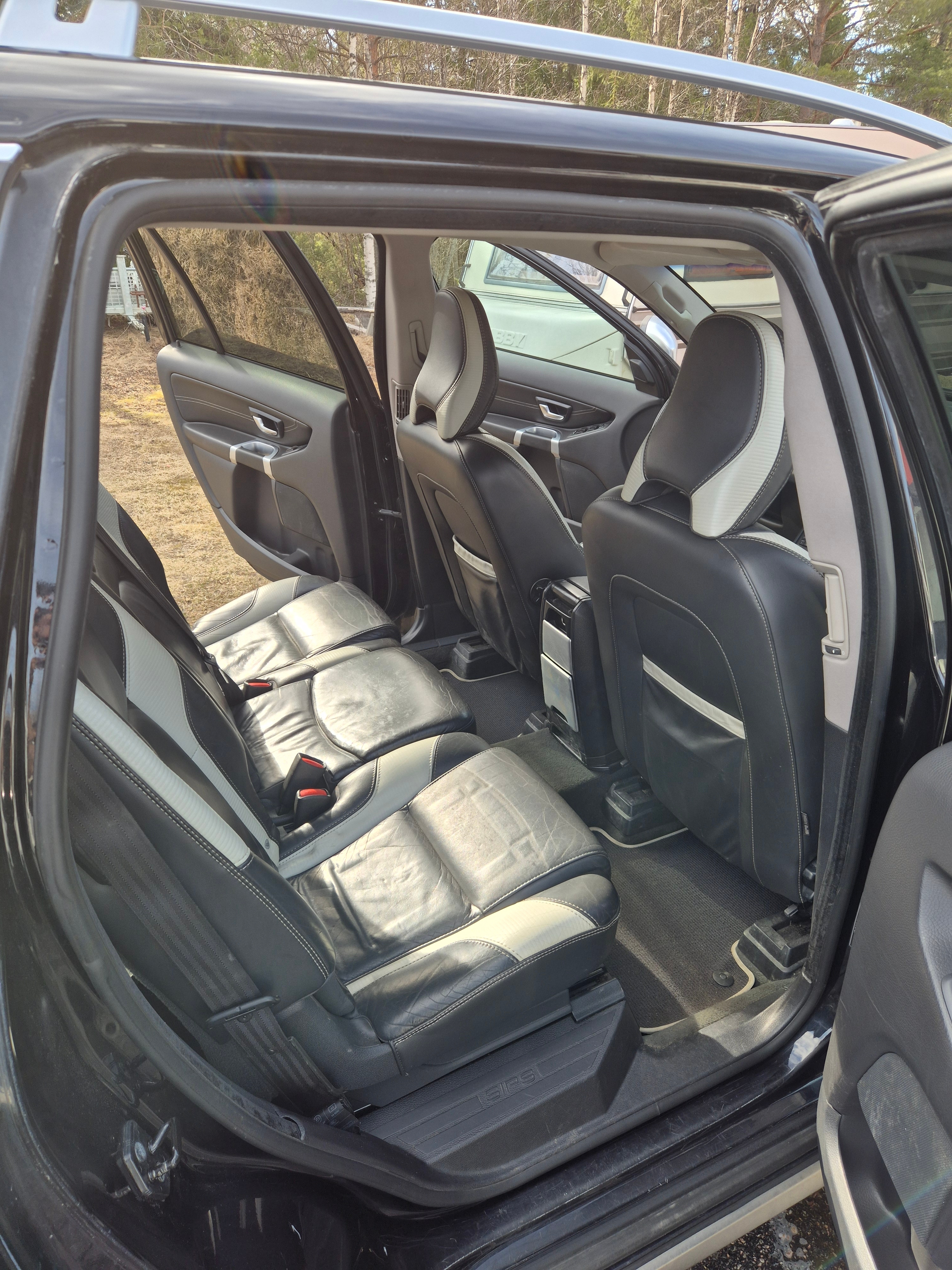 Volvo XC90 D5 AWD Geartronic 7-sits 2013, bild 5/6