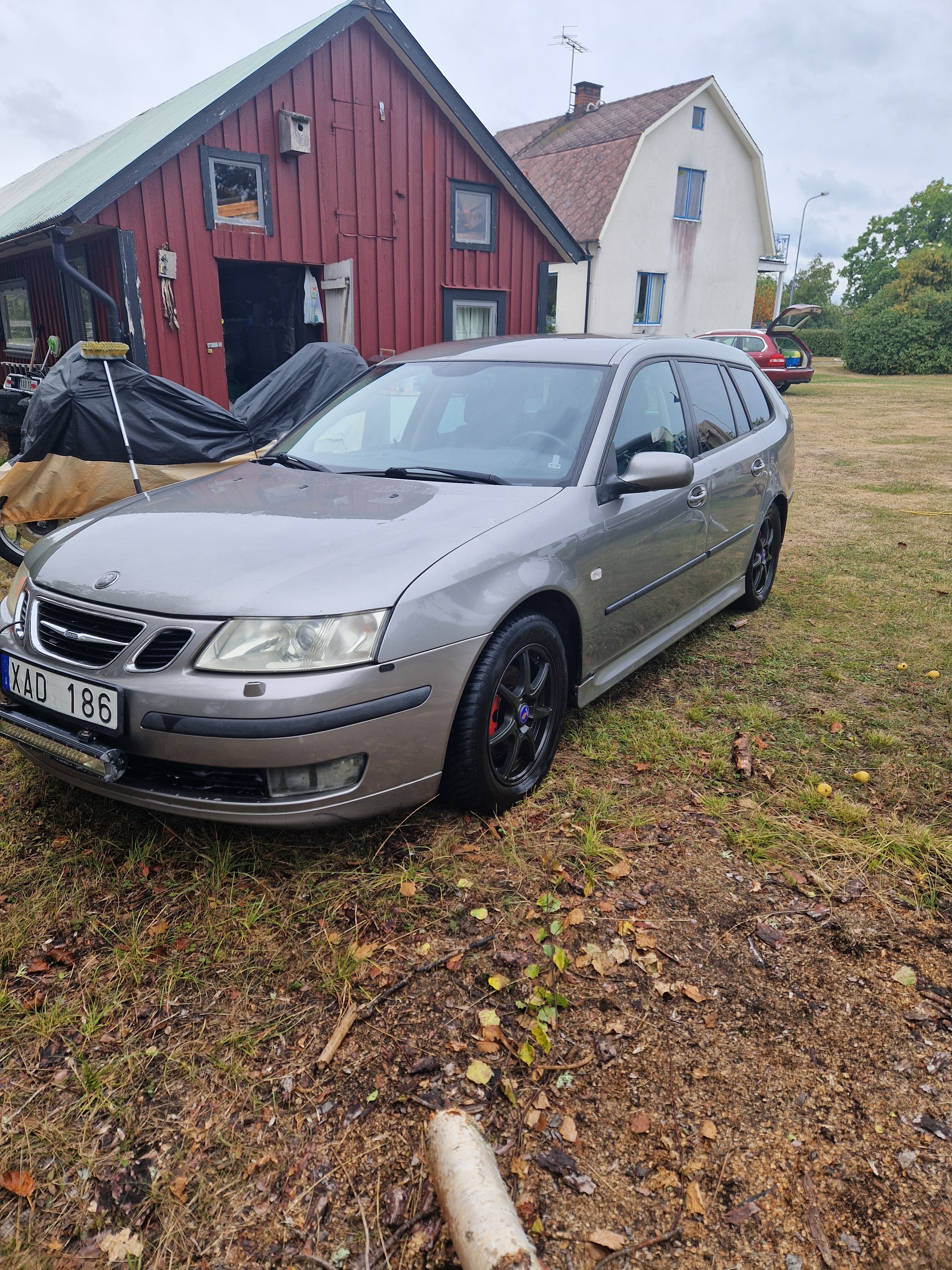 Saab 9-3 SportCombi 2.0 T Manuell Vector 2006, kuva 2/3