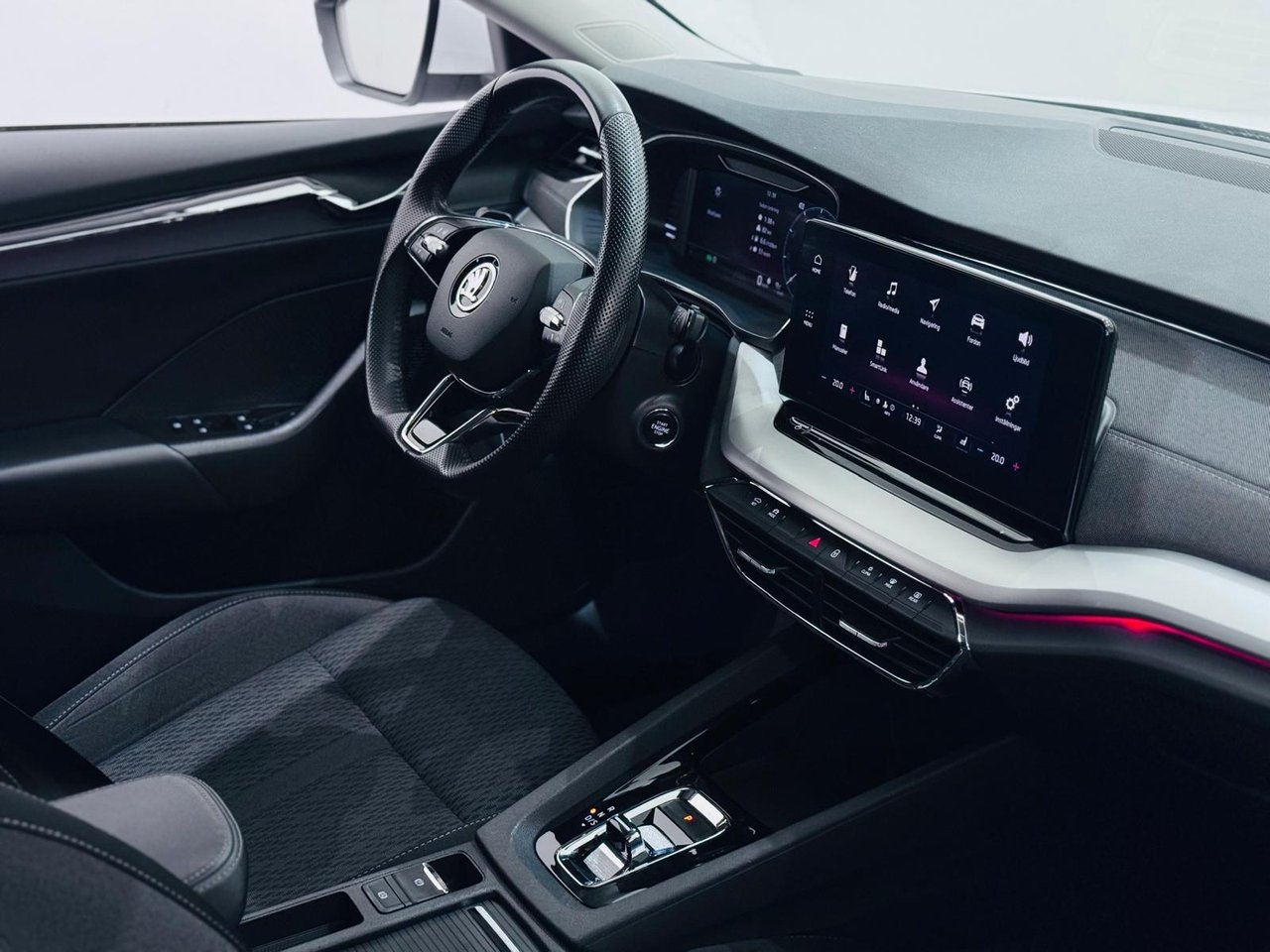 Skoda Octavia 2023, bild 5/10