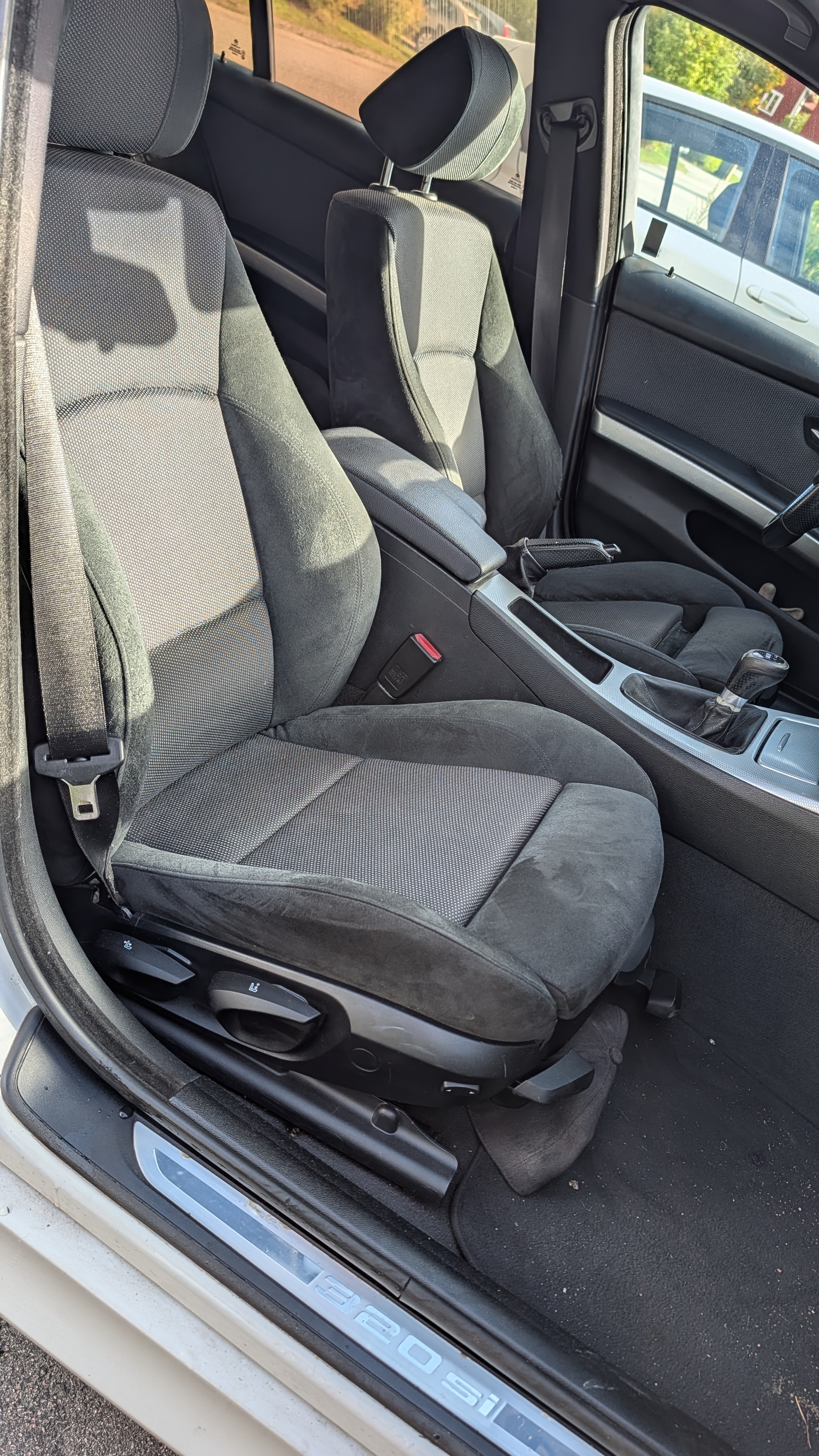 BMW 320 Si Sedan Manuell 2006, photo 6/9