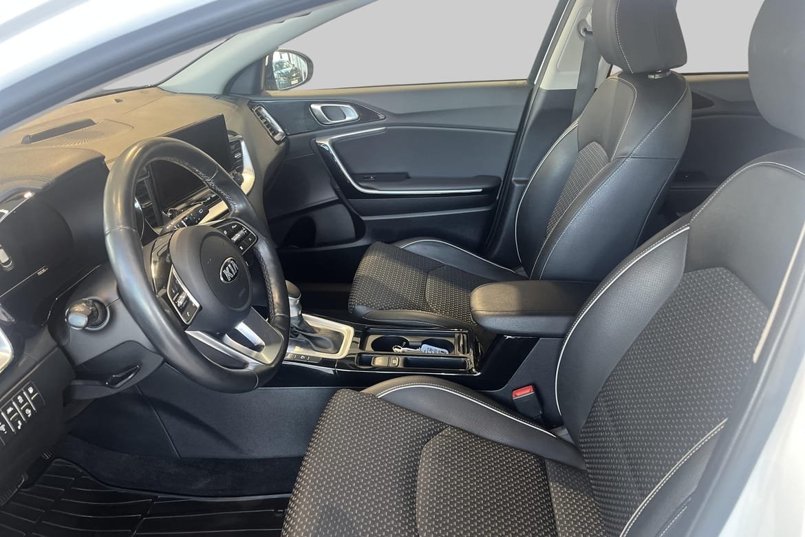 Kia XCeed Advance PLUS 2020, photo 7/10