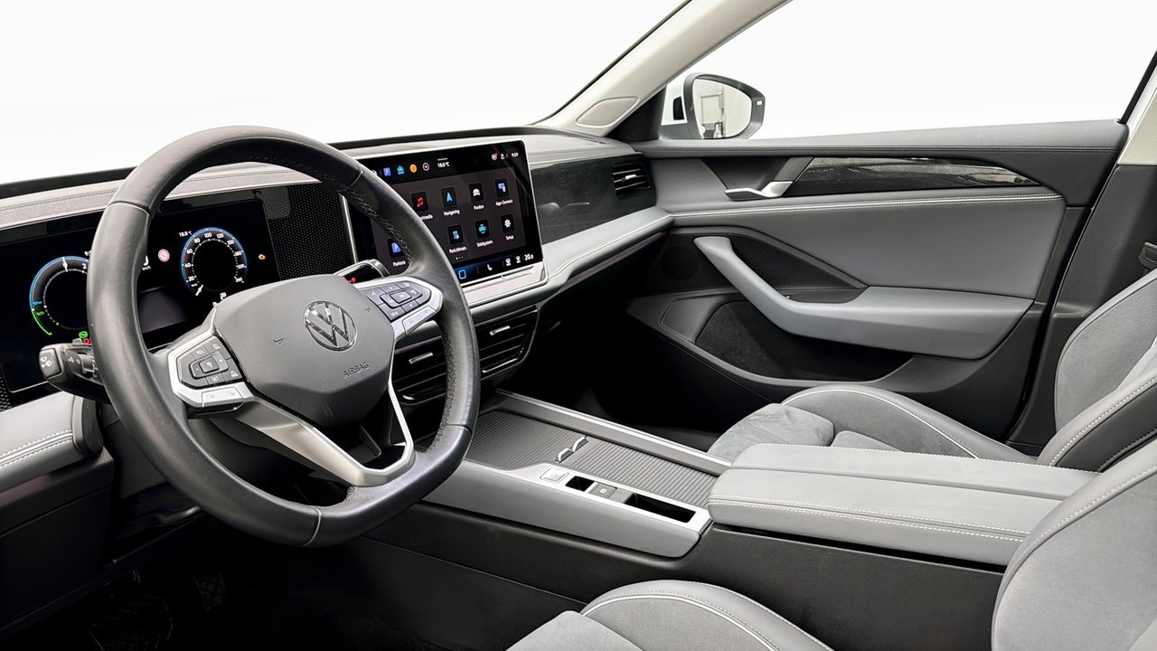 Volkswagen Passat 2025, bild 7/10