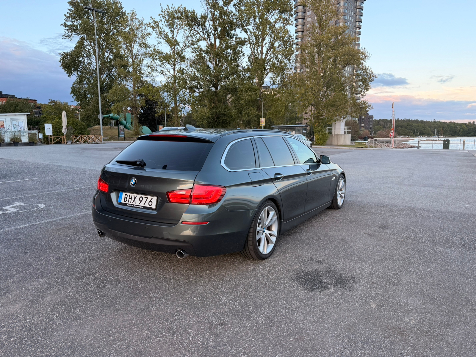 BMW 535 d xDrive Touring Steptronic 2012, photo 4/7