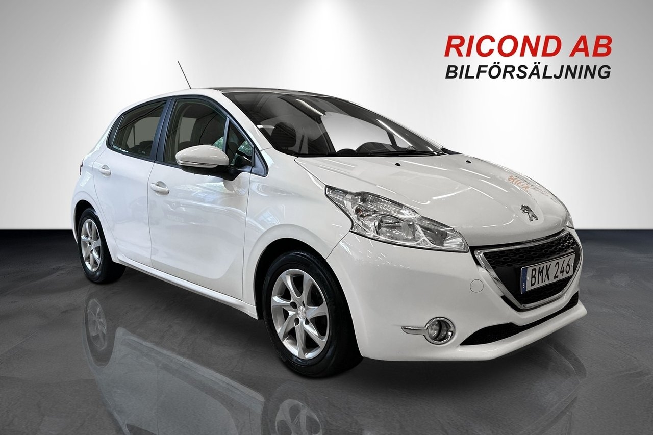 Peugeot 208