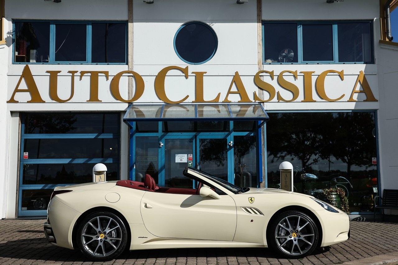 Ferrari California