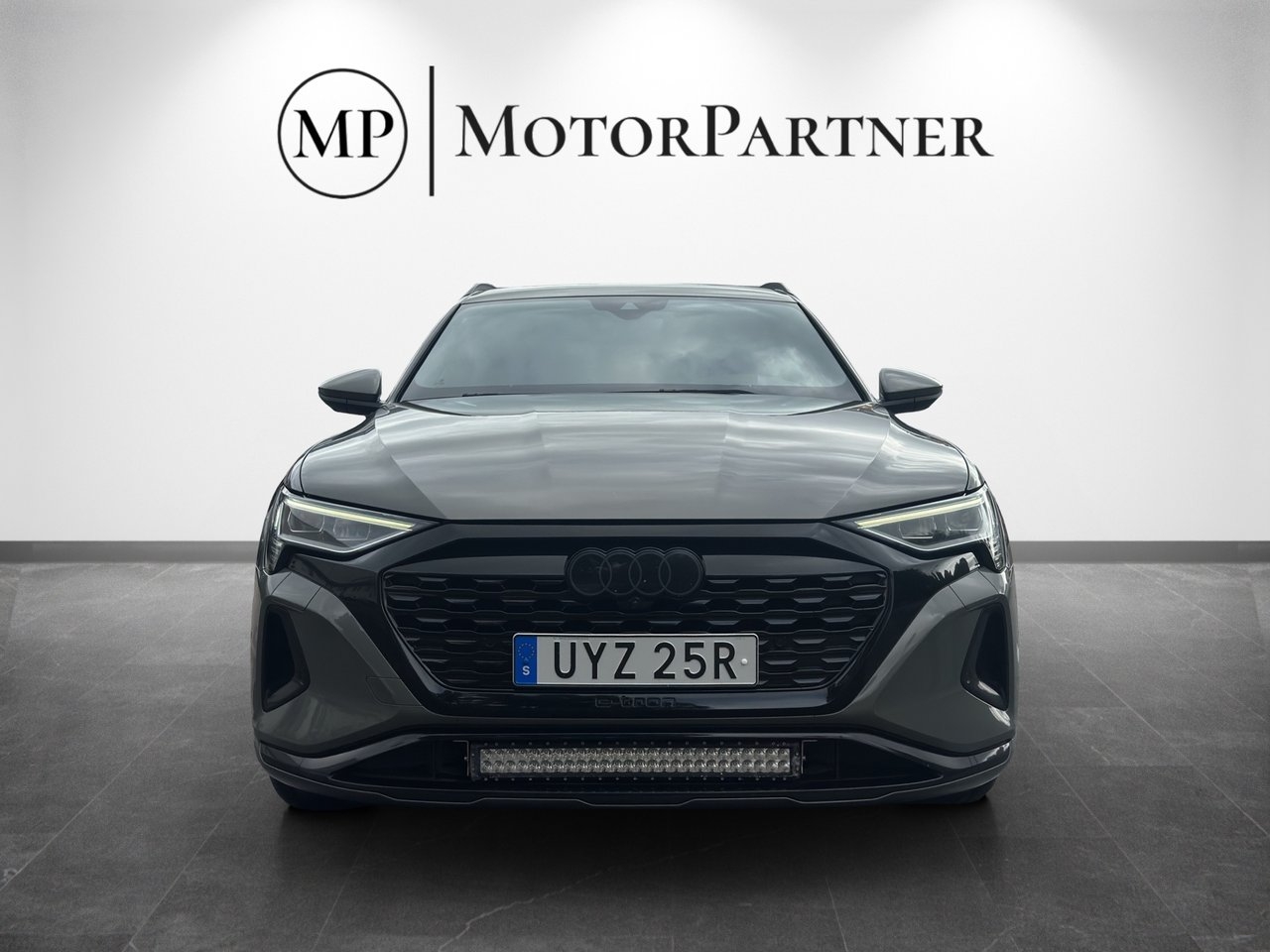 Audi Q8 e-tron Q8 55 E-tron Quattro 2024, bild 3/10