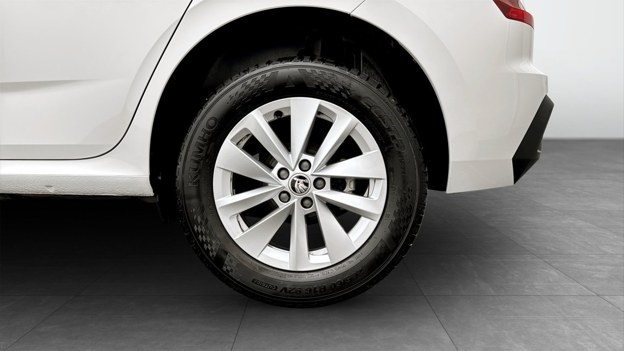 Skoda Kamiq Selection 1,0 TSI DSG 2025, bild 6/10