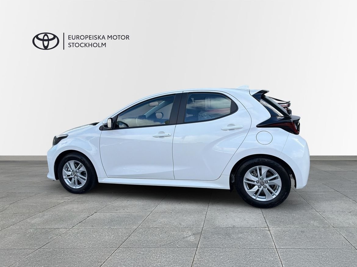 Toyota Yaris 2025, bild 3/13
