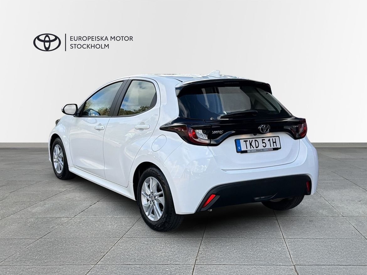 Toyota Yaris 2025, bild 2/13
