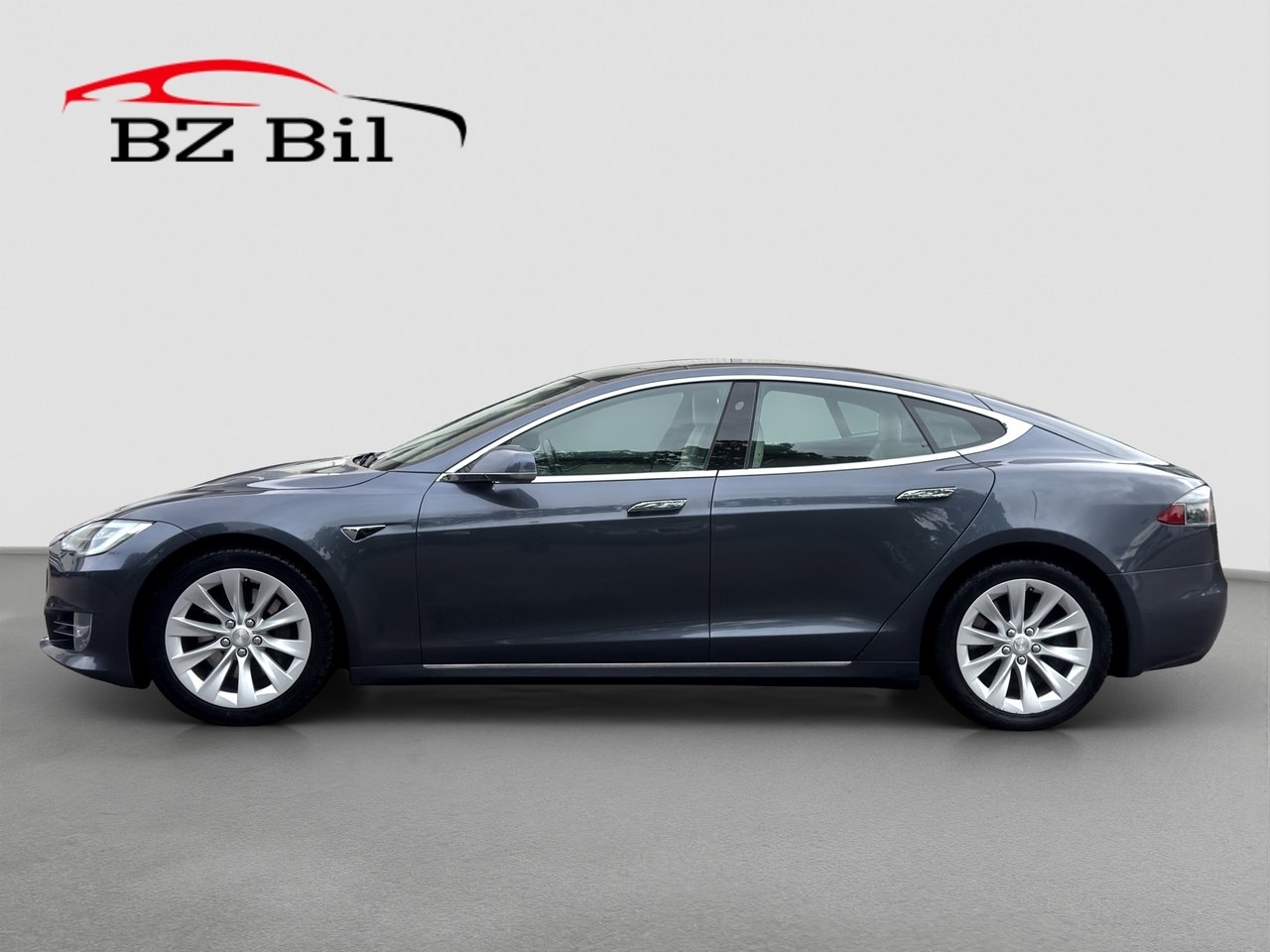 Tesla Model S 2020, kuva 3/10